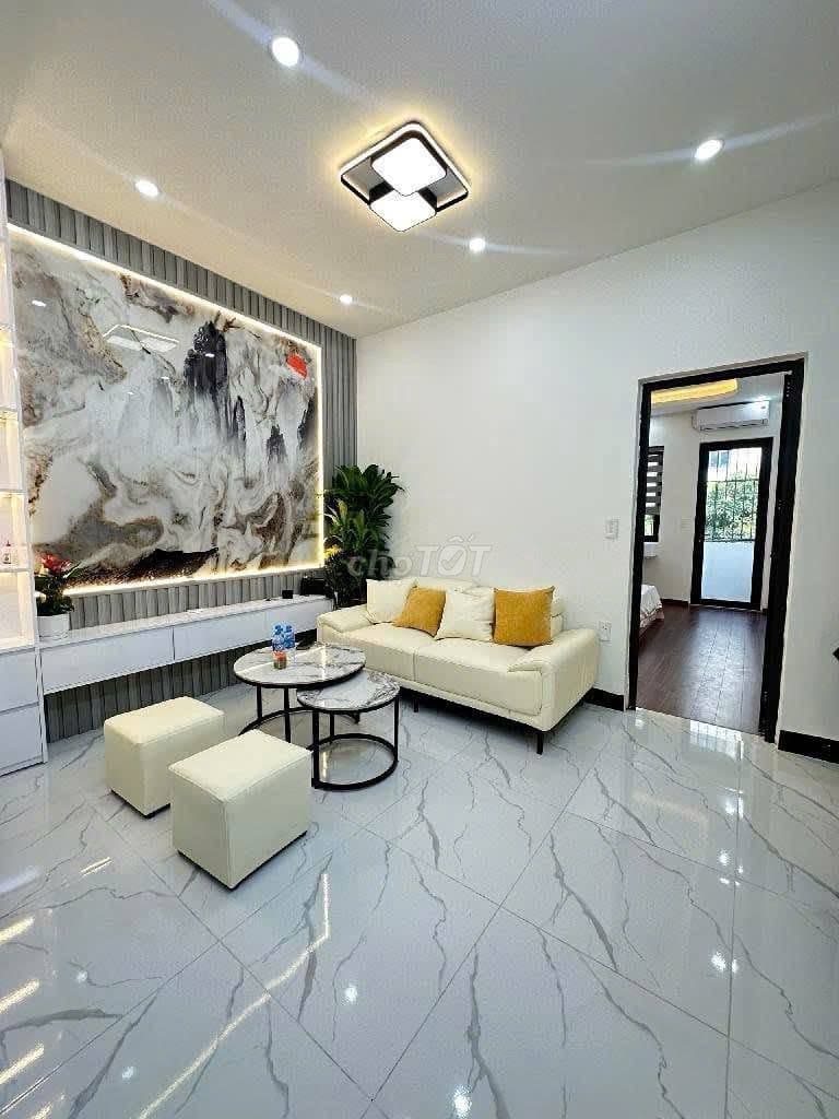 Nhà ở vừa ở vừa cho thuê gần ĐH Công Nghệ 5.XX tỷ