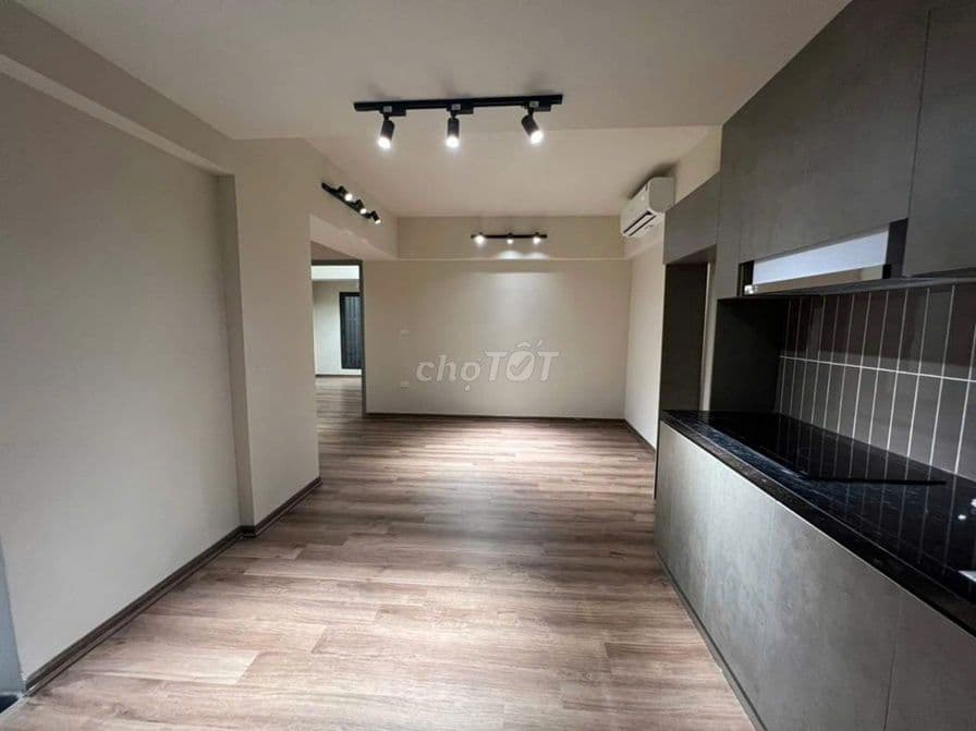 Căn tập thể Quân đội Kim Mã , Phường Ngọc Khánh, Quận Ba Đình, Hà Nội