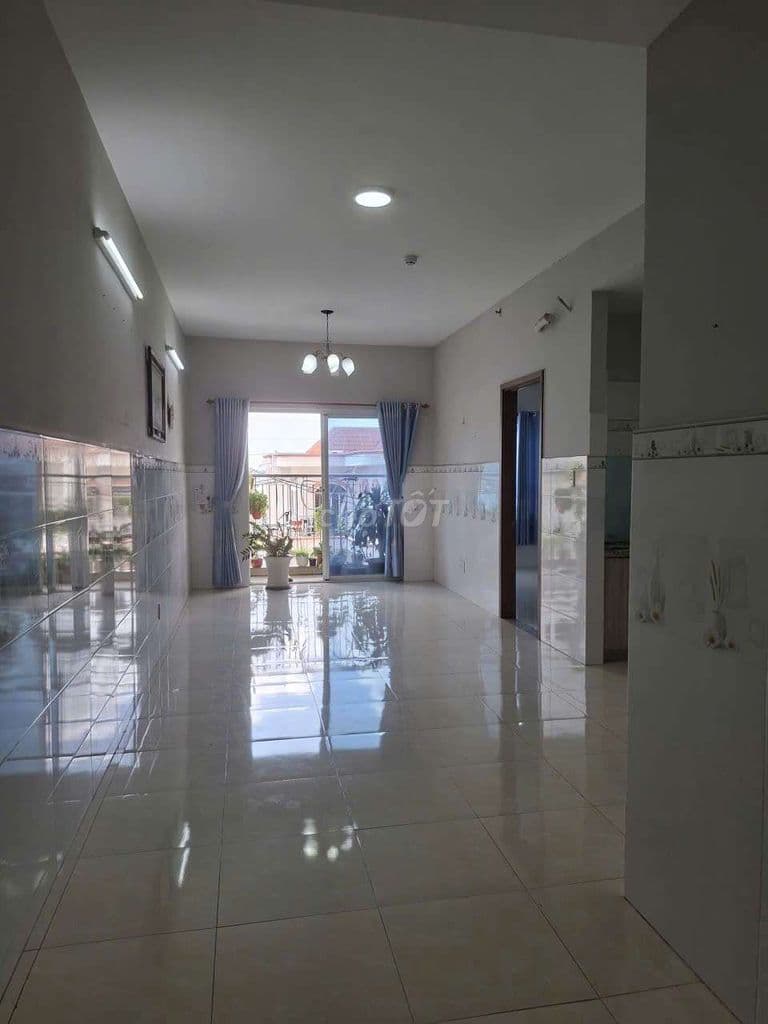 bán chung cư Quân khu 7 74m 2pn 2wc nhà đẹp Full nội thất 2,5 tỷ