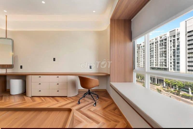Cần bán gấp căn hộ cao cấp Riverside Residence, Phú Mỹ Hưng, Quận 7