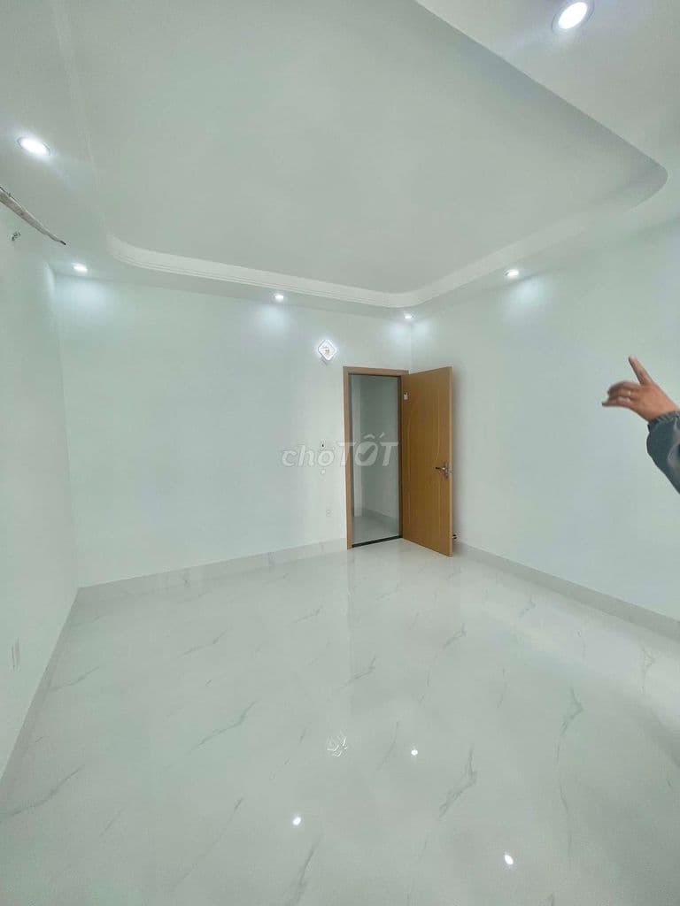 Nhà HXH 5m, diện tích 42m2 ngang 4m, 4 Tầng gồm 4PN+3WC, PK, Bếp, ST - Ảnh 3