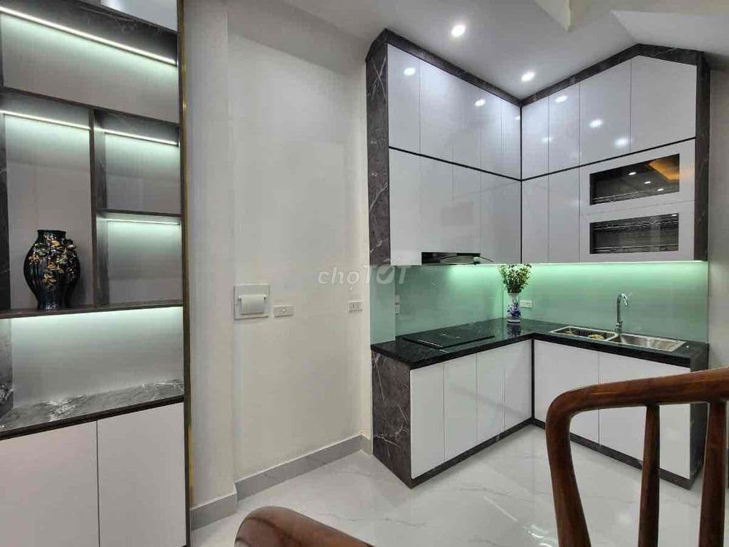 Phải nhanh, nhà đẹp Pháo Đài Láng, ngõ nông, gần oto, 2 thoáng, 39mx4T - Ảnh 3