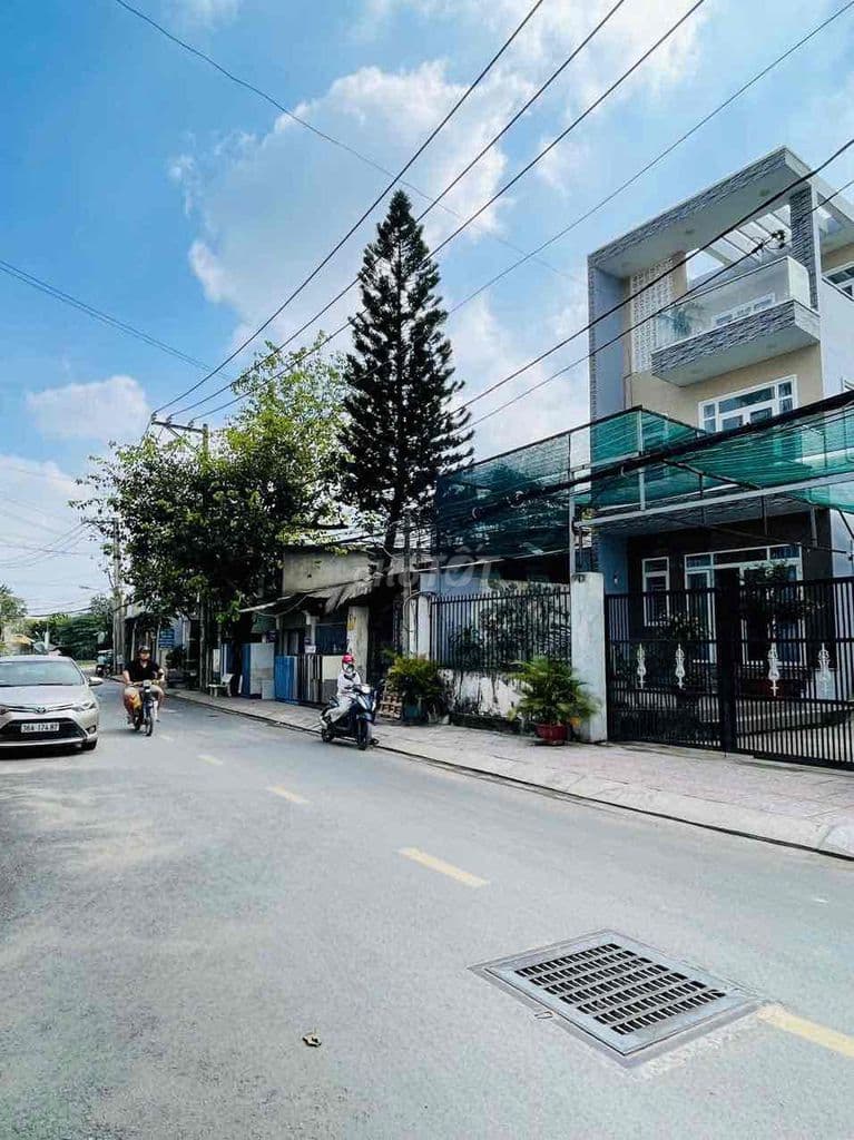 BÁN ĐẤT TẶNG DÃY TRỌ SẴN THU NHẬP 50TR/T -GIÁ HƠN 50TR/M2 FULL THỔ CƯ - Ảnh 3