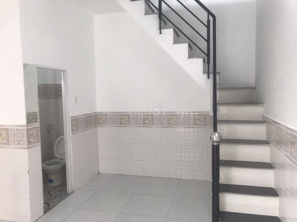 Nhà bán giá tốt - Ảnh 3