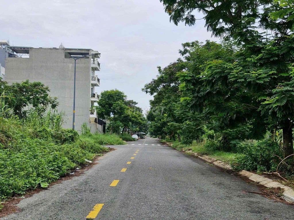 Cần bán Lô đất Phong phú 4 , DT 5x20 . Đã cố Sổ hồng - Ảnh 2