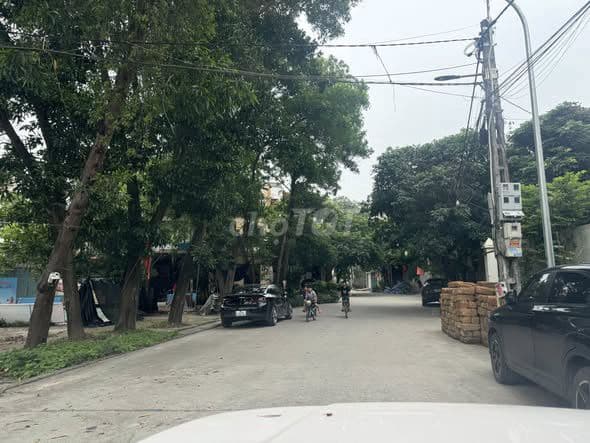 bán nhà đẹp Văn Môn lô góc 2 mặt tiền - Ảnh 3