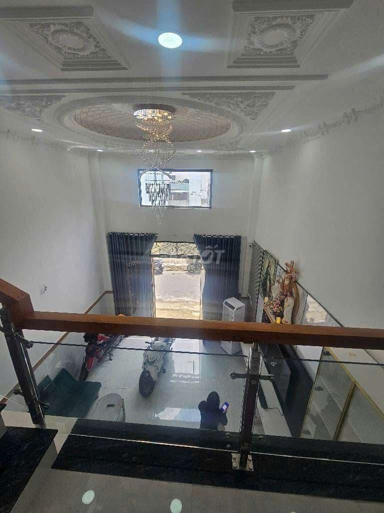 nhà đẹp mới xây xong mua vào ở ngay - Ảnh 3