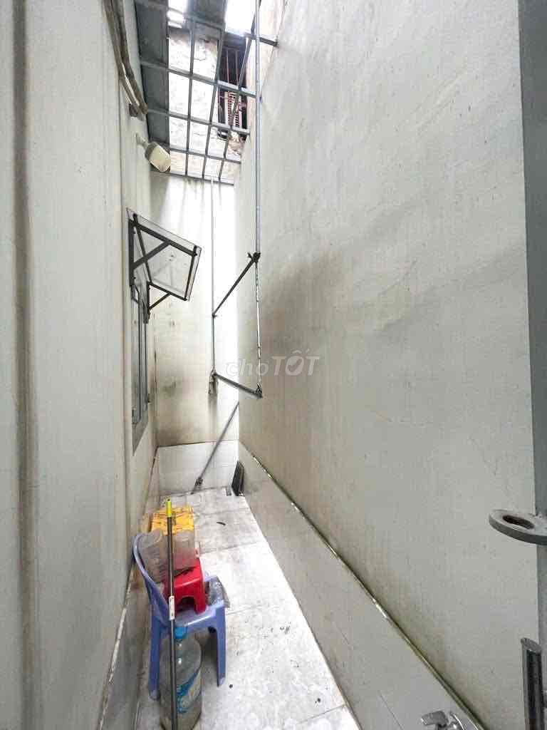 HIẾM, Mặt tiền 2 tầng nhánh NGUYỄN VĂN QUÁ, 84m2, ngang 5m, đường 5m - Ảnh 3