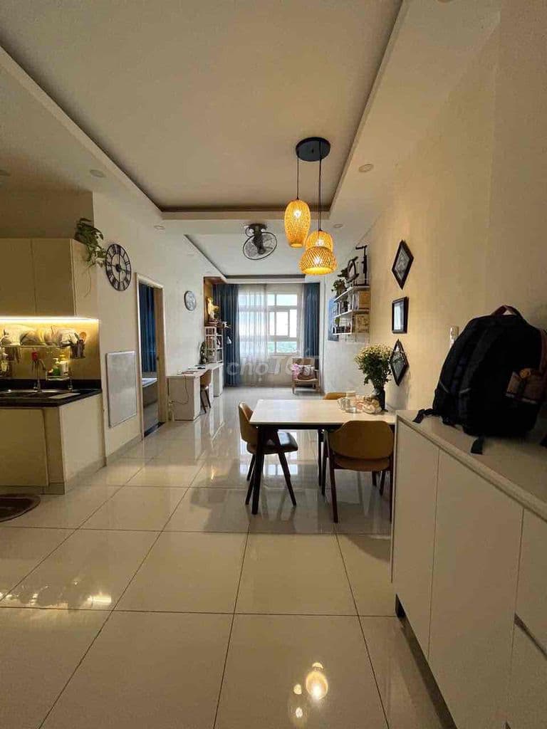 Bán căn hộ Sunview Town 2PN giá chỉ từ 2.4 tỷ, có sổ hồng