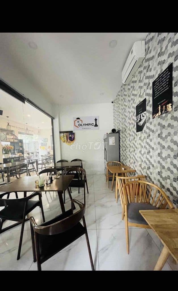 Biệt thự góc 2 mặt tiền, đang cho thuê 35 triệu, 10x18m. - Ảnh 3