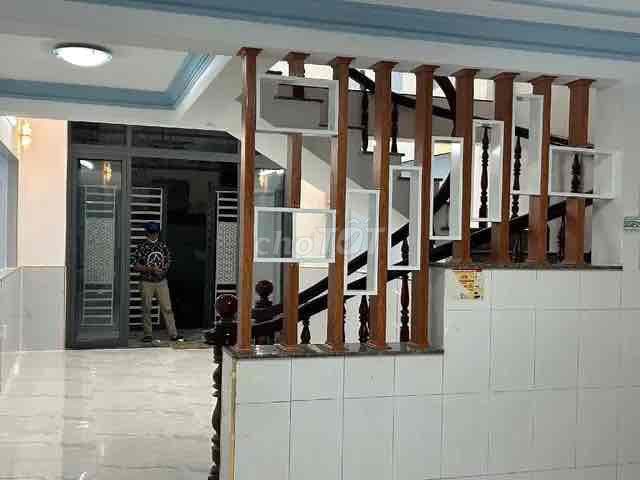 NHÀ ĐẸP Ở NGAY - 3 TẦNG SÂN THƯỢNG - HẺM XE HƠI SÁT MẶT TIỀN - 62M2 NG - Ảnh 3