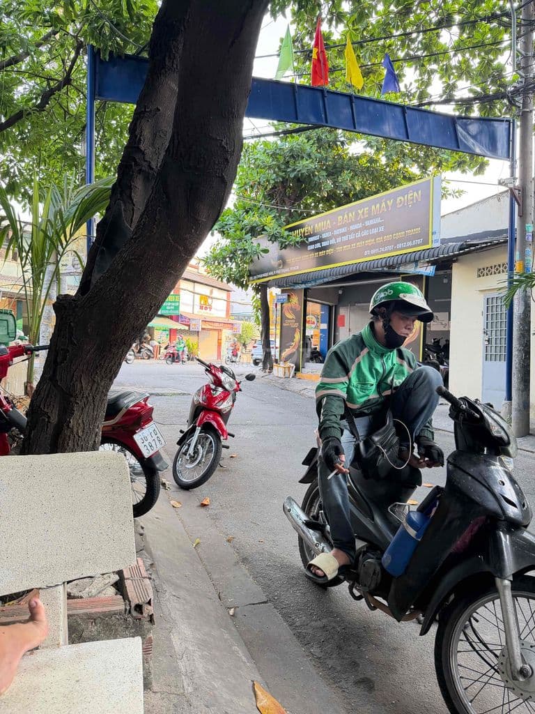 bán nhà hẻm xe tải 8m 3x3 3 tầng - Ảnh 3