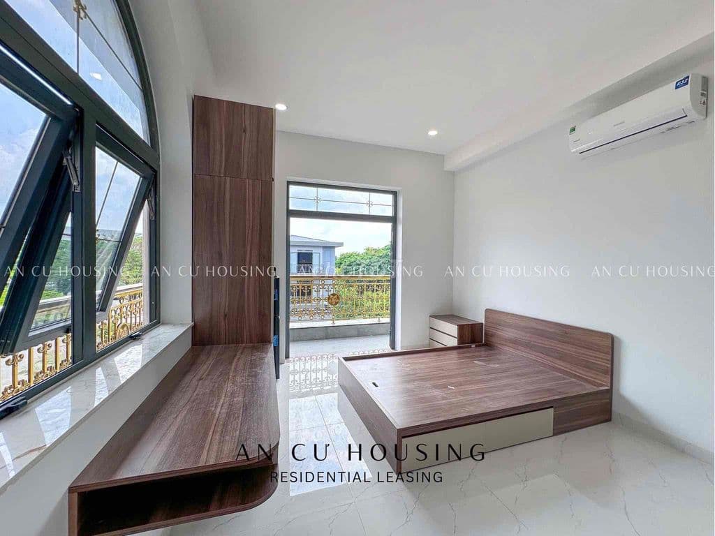 CHO THUÊ CĂN HỘ STUDIO BAN CÔNG Ở TÂN PHONG Q7 GẦN RMIT - LOTTE - Q1 - Ảnh 3