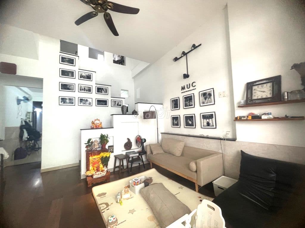 KHU TRƯỜNG CHINH, TÂY THẠNH, NHÀ 3 TẦNG KIÊN CỐ, NGANG 5M, NHỈNH 6 TỶ.
