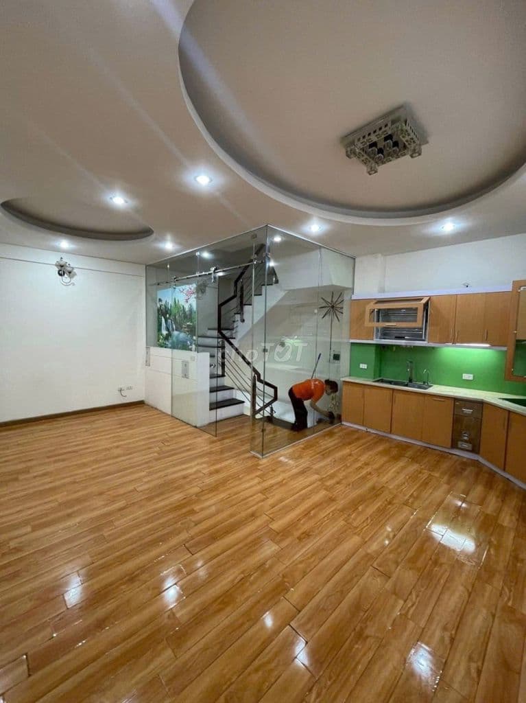 Gần Tây Hồ, LÔ GÓC - 42m2 x 6MT x 5T , Nhà mới tinh . Ở ngay ! - Ảnh 3