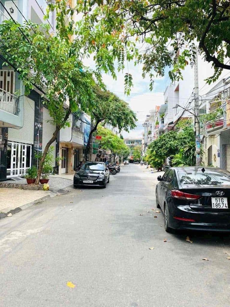 Nhà mặt tiền kinh doanh giá 900tr , hiện đang cho thuê 12tr/ tháng . - Ảnh 2