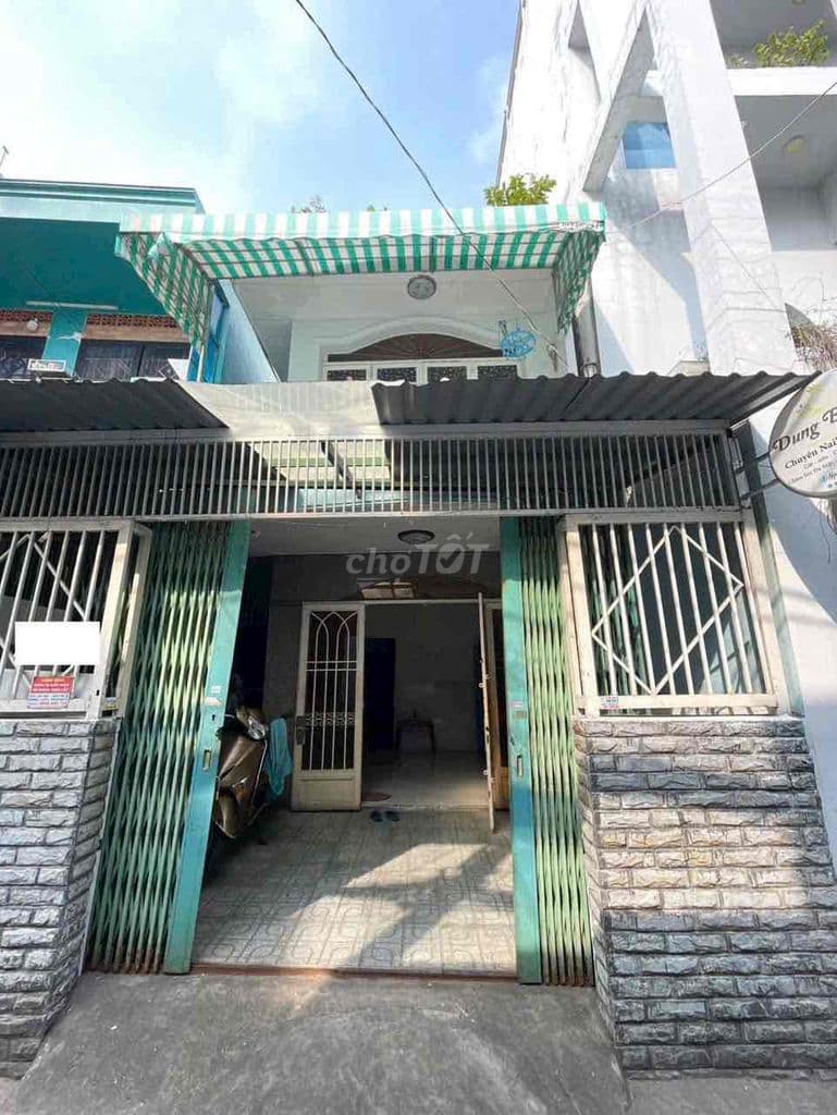 Nhà Phố mặt tiền hẻm 1056 Huỳnh Tấn Phát - Đại Học RMIT, Tôn Đức Thắng