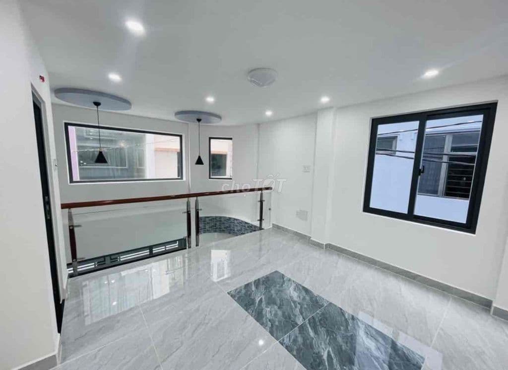 Ngang 6.3m cực hiếm tại Q3 Lê Văn Sỹ -nhà mới 5 tầng