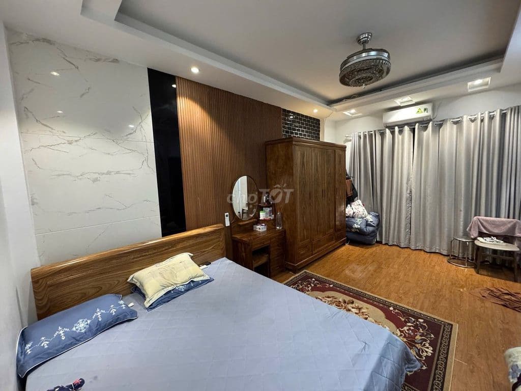 Tôi bán nhà Văn Hương-Tôn Đức Thắng, 44m 5T, 70m ra phố, tặng nội thất - Ảnh 2