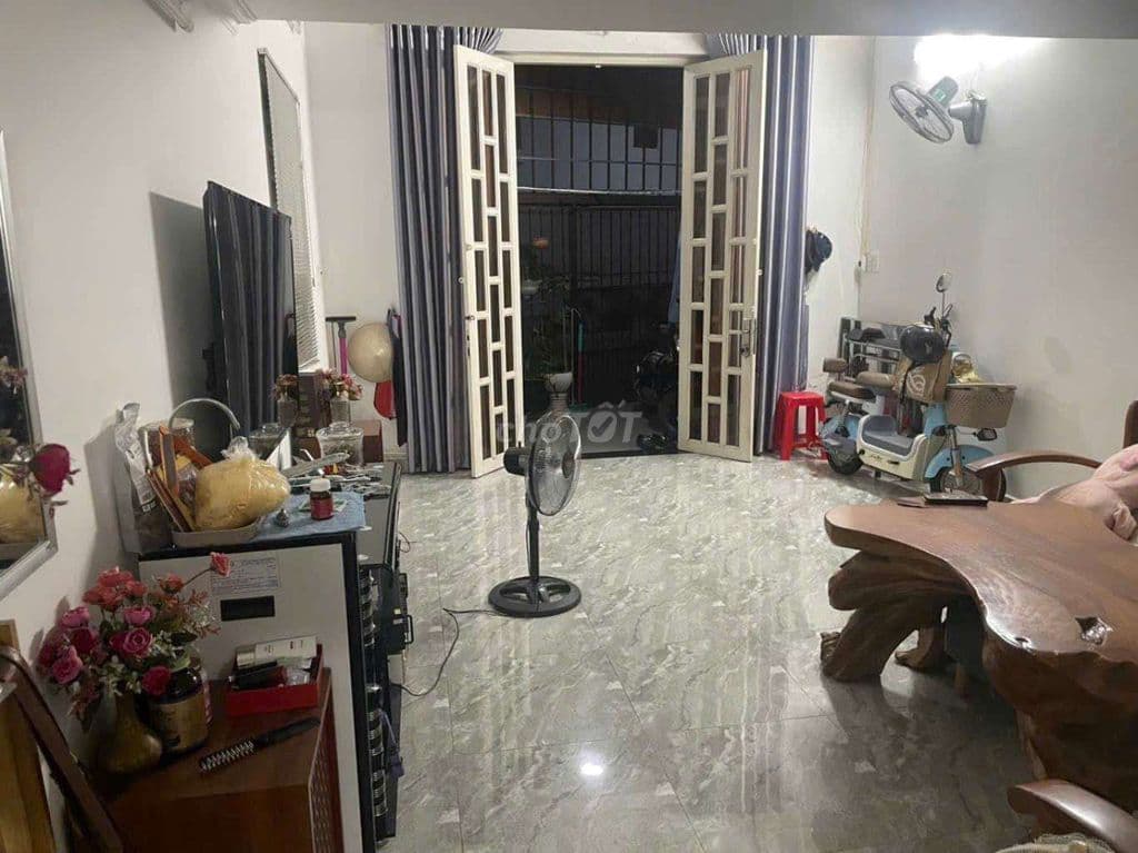 Nhà 2 tầng đường ĐÔNG HƯNG THUẬN 27, phường ĐHT, Q12 dt 48,7m2(4x12,5)