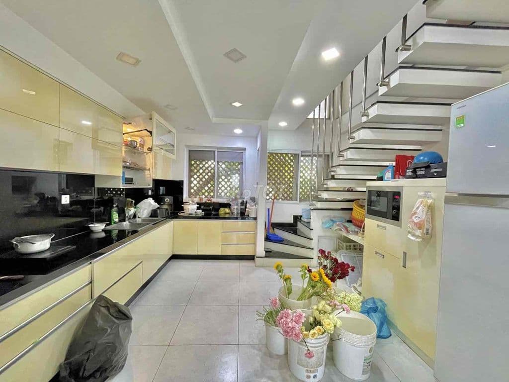 Bán nhà hẻm xe hơi Bình Thạnh, Huỳnh Đình Hai, 55m2, 5 tầng - 11.x tỷ - Ảnh 2