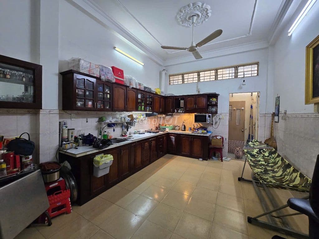 Bán nhà hẻm rộng 4m có 3 lầu kiên cố đường Nguyễn Chế Nghĩa P13 Q8 - Ảnh 3