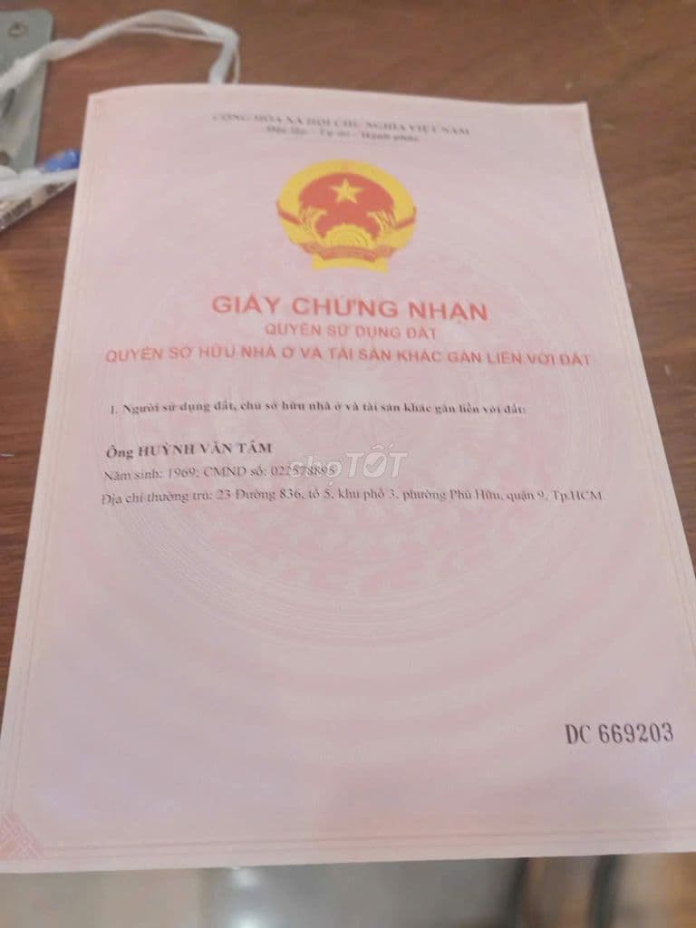 Chính chủ cần bán cc HQC Plaza đã có sổ hồng, 55m2 lầu 8. hỗ trợ bank