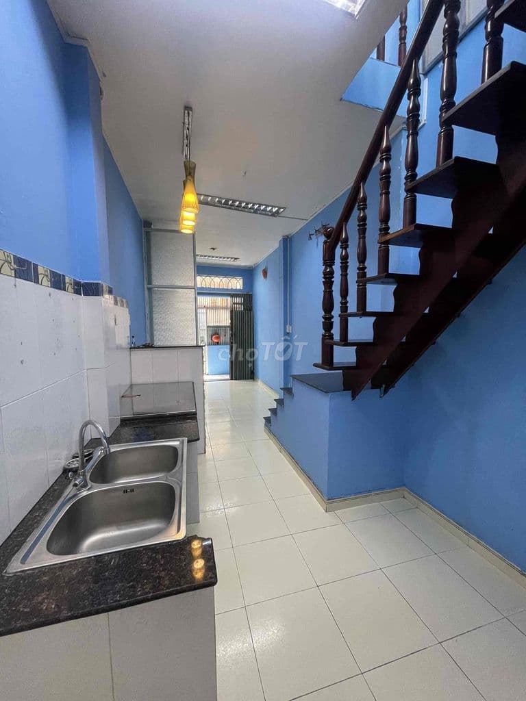 CẦN BÁN GẤP NHÀ HẺM 3M BÀ HẠT P9 Q10. - Ảnh 3