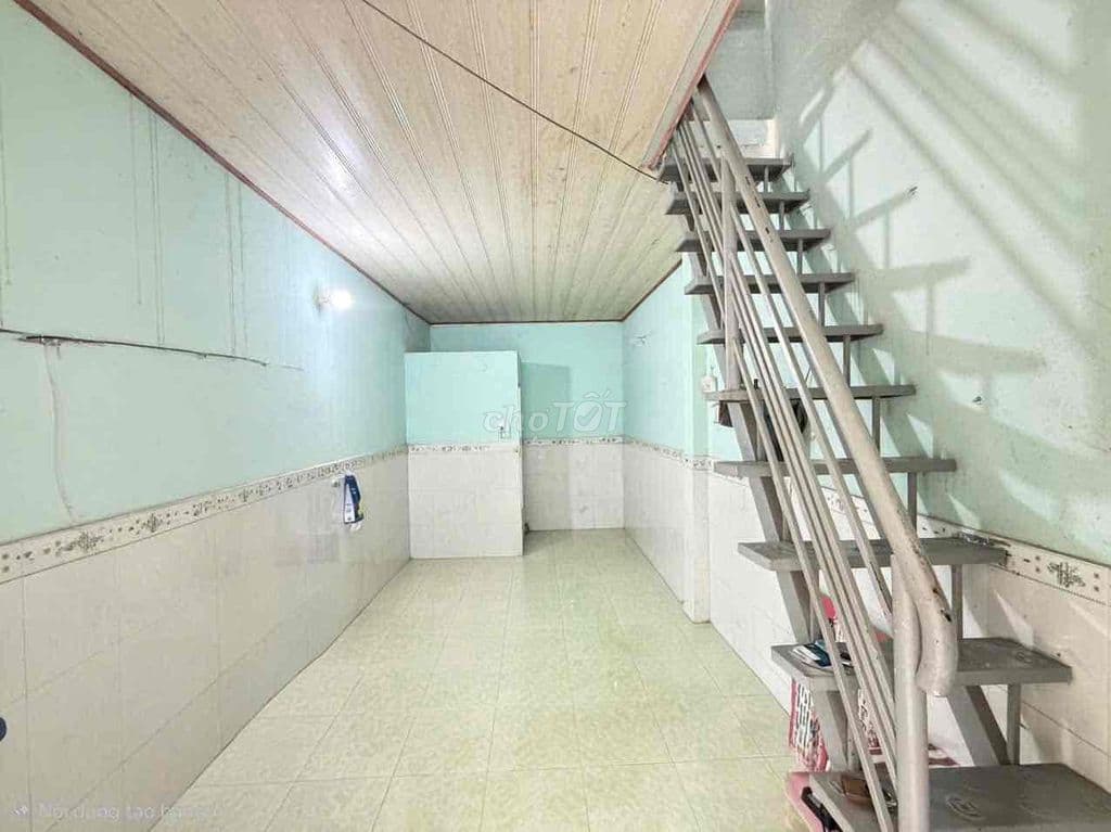 Gởi phí 2%…Chính chủ bán nhà 24m2, hẻm 3m..Khu trung tâm Q.7..Giá tốt. - Ảnh 2