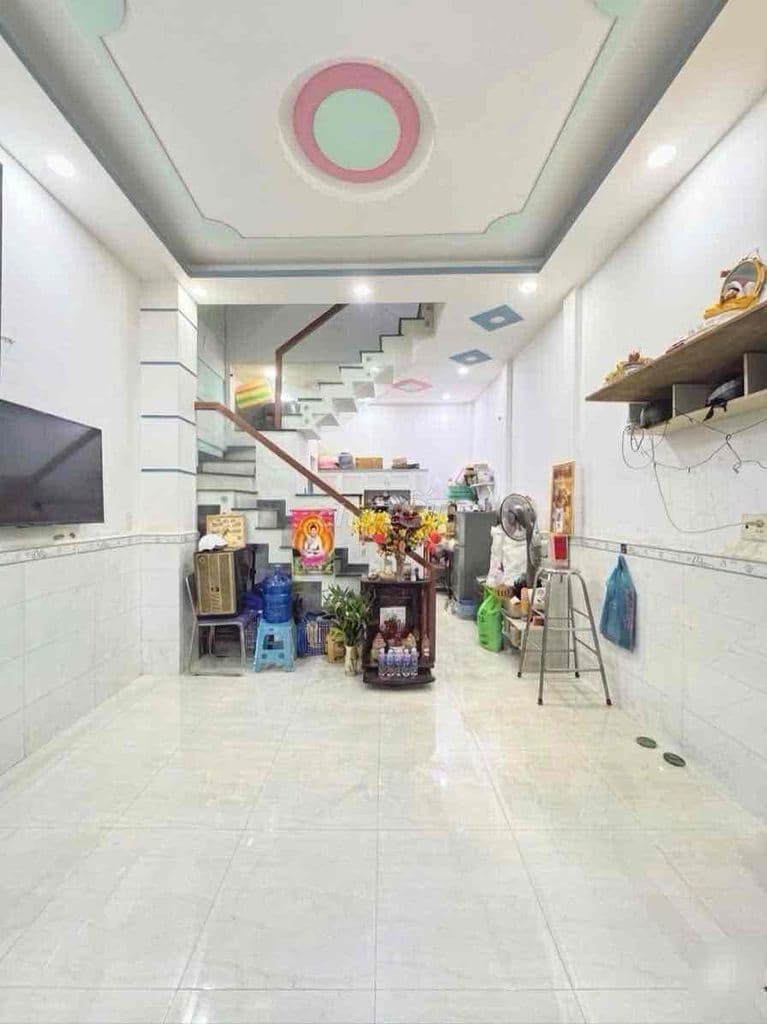 🏡🏡 Chủ Ngộp Bank Bán Gấp - Nhà 3 Tầng Ngay AEON - Bờ Bao Tân Thắng ( T - Ảnh 2