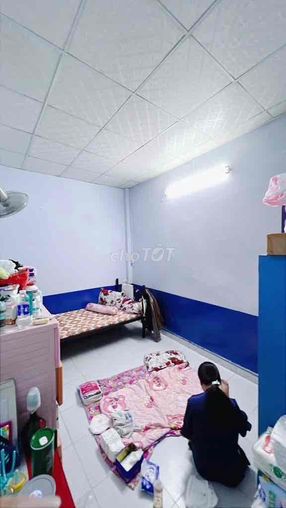 Bán nhà 52.1 m2 Đ.xóm chiếu chỉ 4.1m2, đi Tôn Đản, Khánh hội. - Ảnh 3