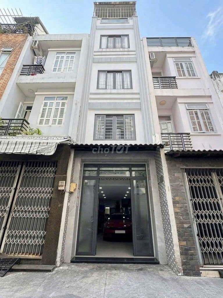 🚗 XE HƠI NGỦ NHÀ Q10 - NHÀ ĐẸP NGAY 3 THÁNG 2 - SÁT MẶT TIỀN -