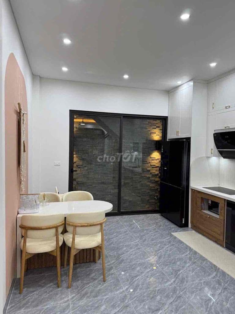 Bán Nhà Việt Hưng Long Biên Full Nội Thất Thiết Kế Đẹp Chỉ Việc Ở Ngay - Ảnh 3