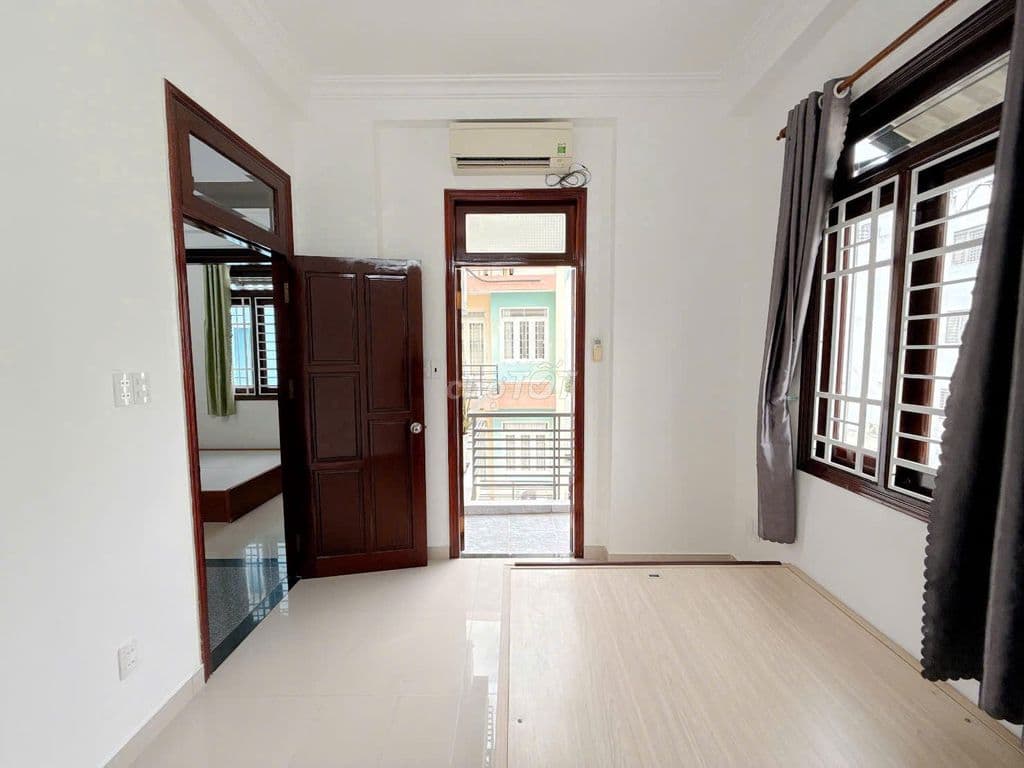 🔥 NHÀ GÓC 2 MẶT TIỀN VỊ TRÍ CỰC ĐẸP NGAY TRUNG TÂM QUẬN 7 🔥