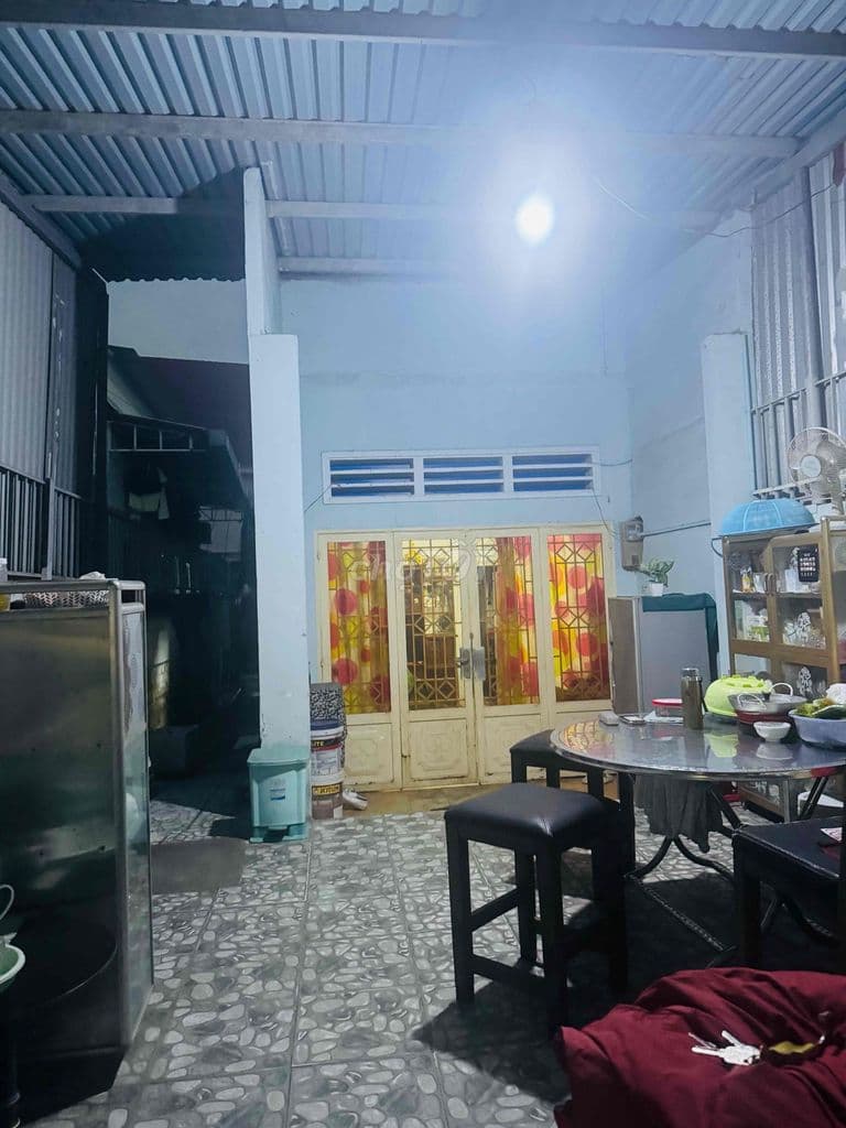 Nhà 120m2 Mặt Tiền KD Sát Hoàng Hữu Nam Không QH