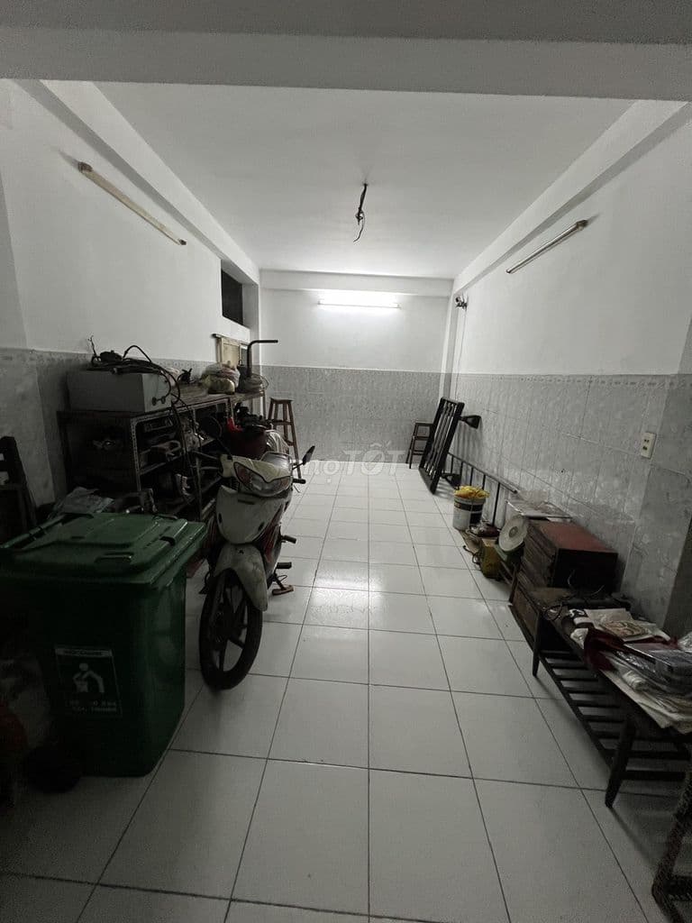 Mặt Tiền Kinh Doanh - 403 Hưng Phú, P.9, Q.8. 80m. 3,5m x 22m. 5 tầng. - Ảnh 2