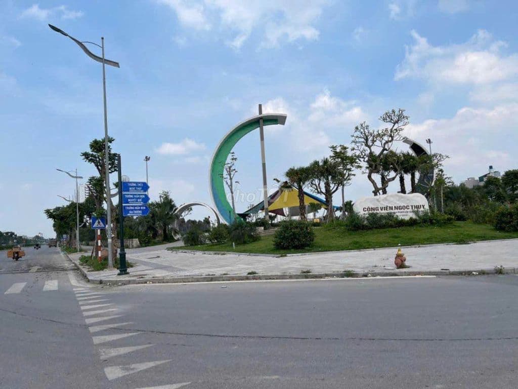 💥💥💥HÀNG HIẾM NGỌC THỤY LONG BIÊN HÀ NỘI✅️ KHU VIP✅️OTO VÀO NH-À