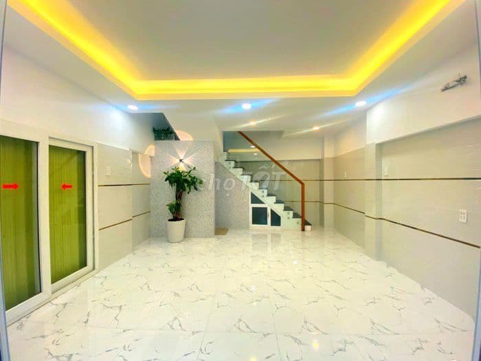 MẶT TIỀN ĐINH BỘ LĨNH - NỞ HẬU - QUẬN BÌNH THẠNH - 3 TẦNG - CHỈ 8.X TỶ