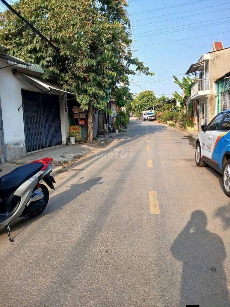 Nhà sổ hồng riêng ấp 1.mặt tiền đường nhựa buôn bán ngon - Ảnh 3