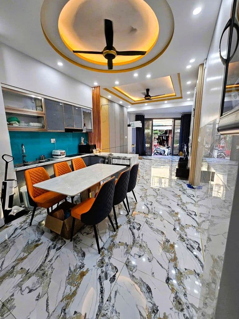 Bán Nhà 3 Tầng, Full Nội Thất, Đường 6m, Nhà Mới Xây, Cho Thuê Đc Ngay - Ảnh 2