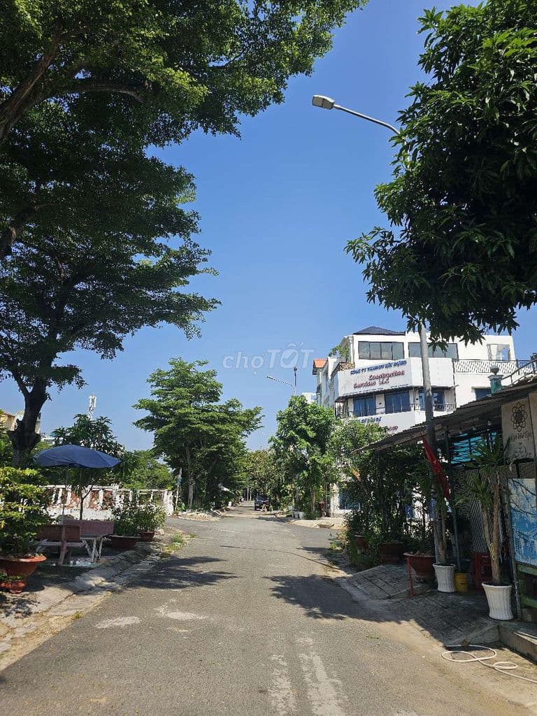 🔥 Nhà phố Quận 7 ven kênh thoáng mát 5x18m đường 10m giá 10 tỷ - Ảnh 3