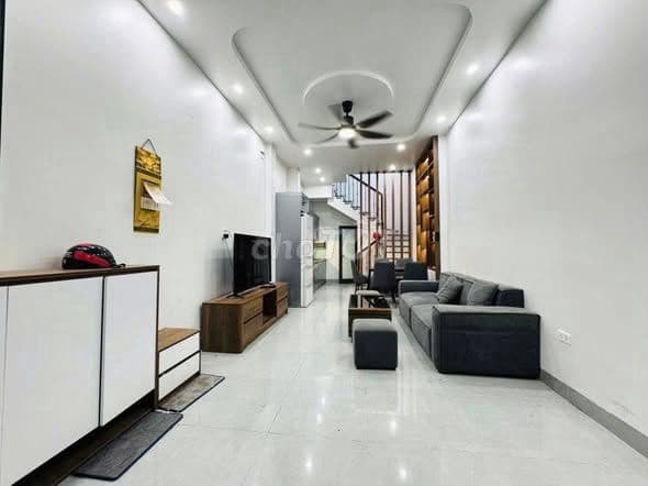 bán nhà đẹp Cầu Giấy - 10 tỷ