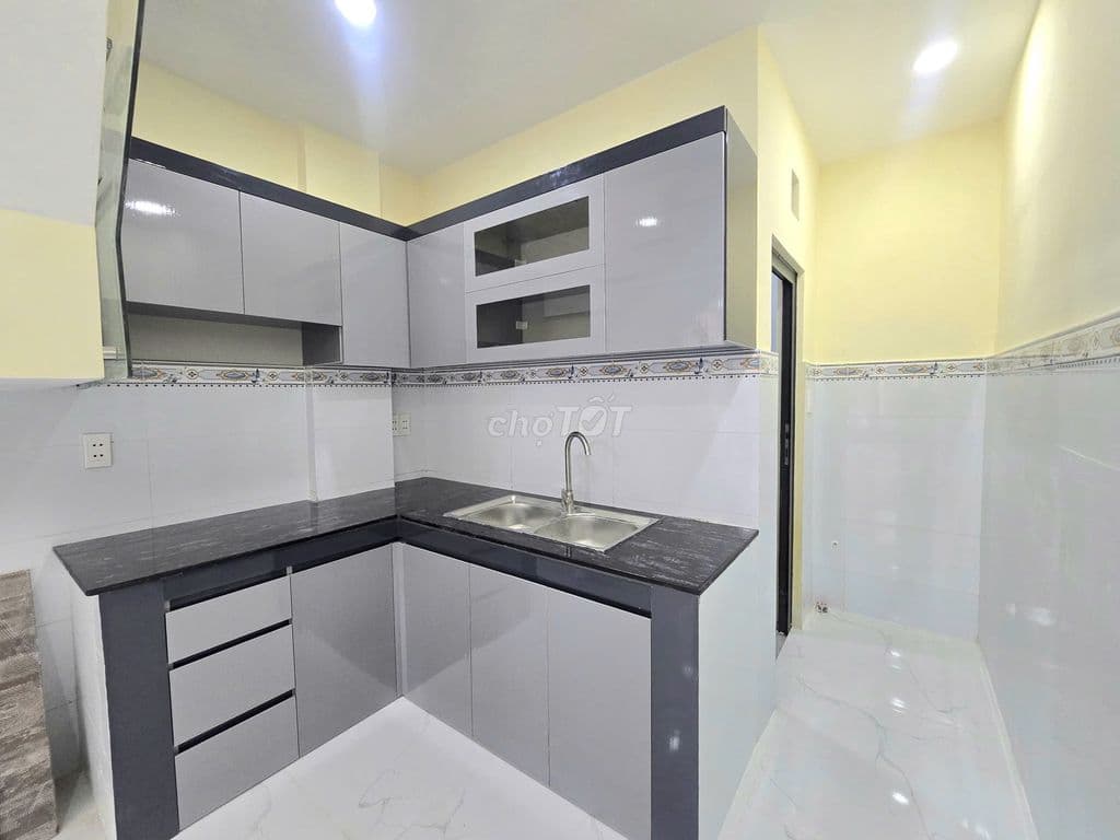 GIẢM 600TR-Bán nhà Nguyễn Hồng Đào. DT 3x10- 1 Lầu MỚI đẹp ở ngay-2PN - Ảnh 2
