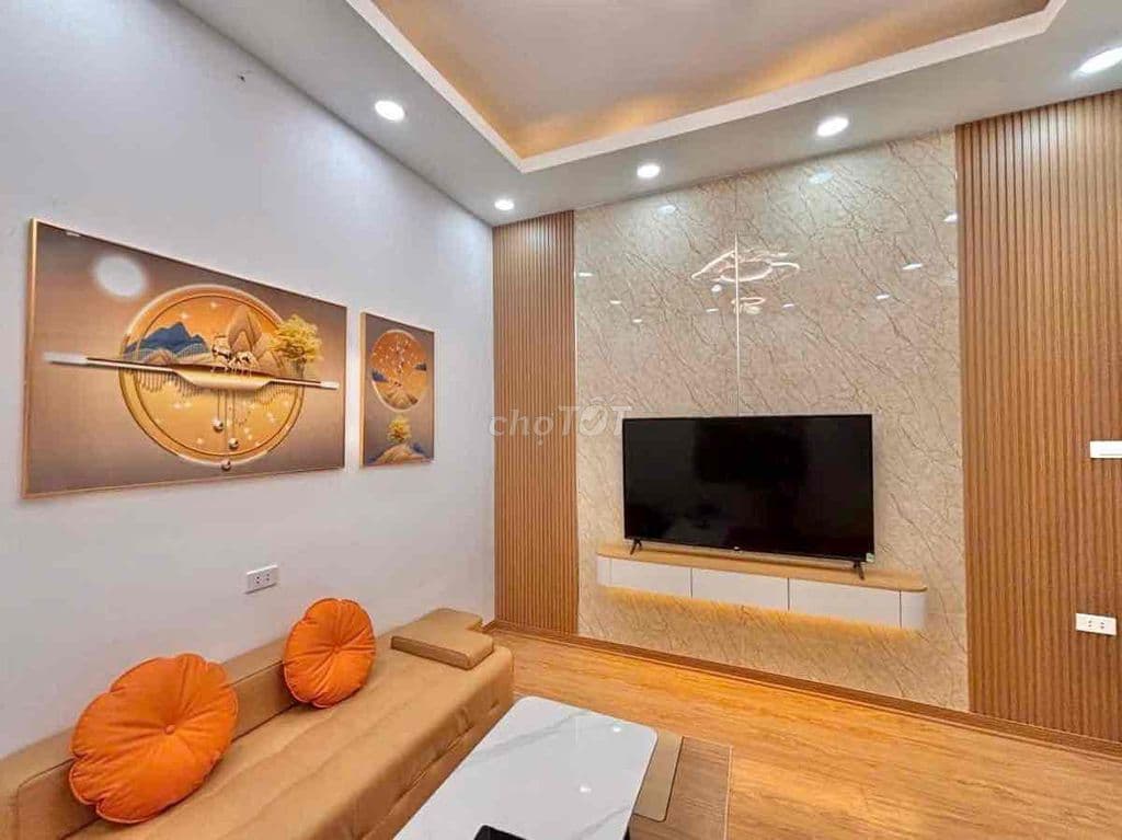 TT Phương Mai, 70m2, tầng 2, ô tô đỗ, 3 ngủ, ngõ nông, full nội thất