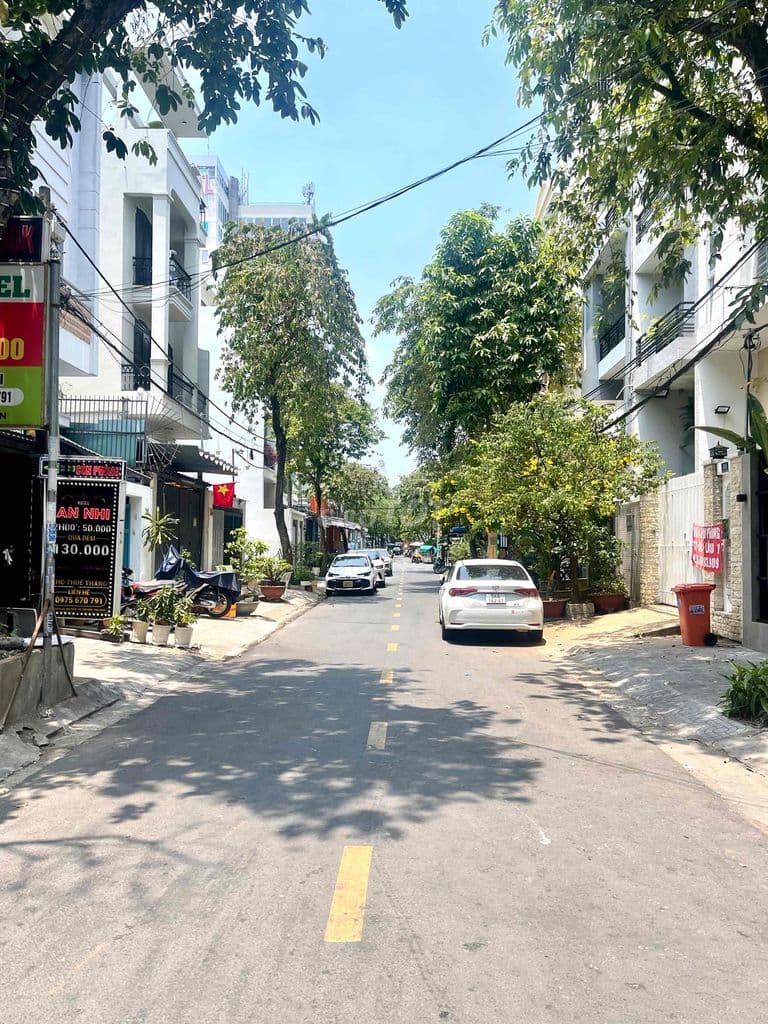 cần bán nhà 3 tầng mặt tiền đường số 5 KDC cao cấp Trung Sơn - Ảnh 2