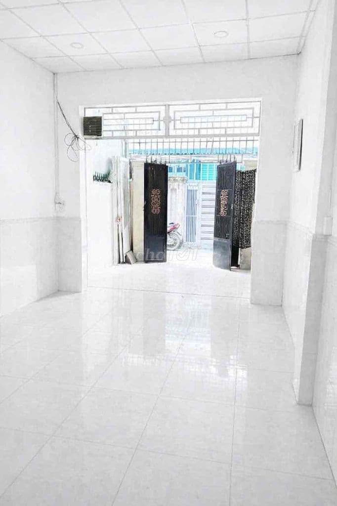 🍀 HXH 63M2 4x17 – GẦN NHÀ THỜ PHÚ TRUNG – CHỈ 6.2 TỶ - Ảnh 2