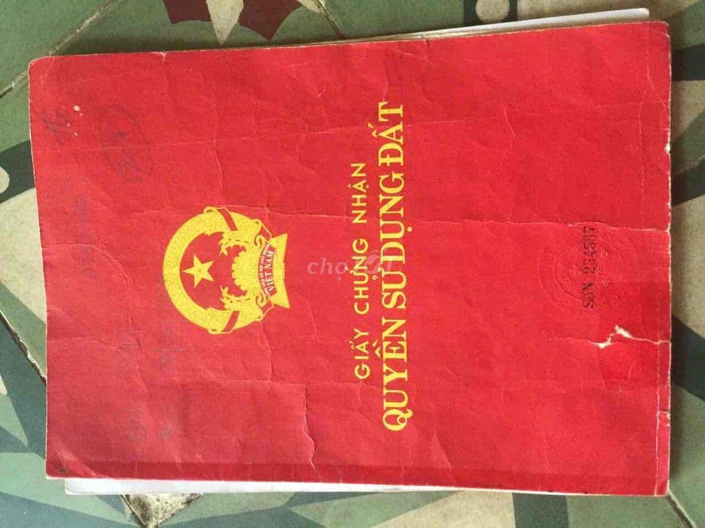 cần bán đất vườn và nhà ở