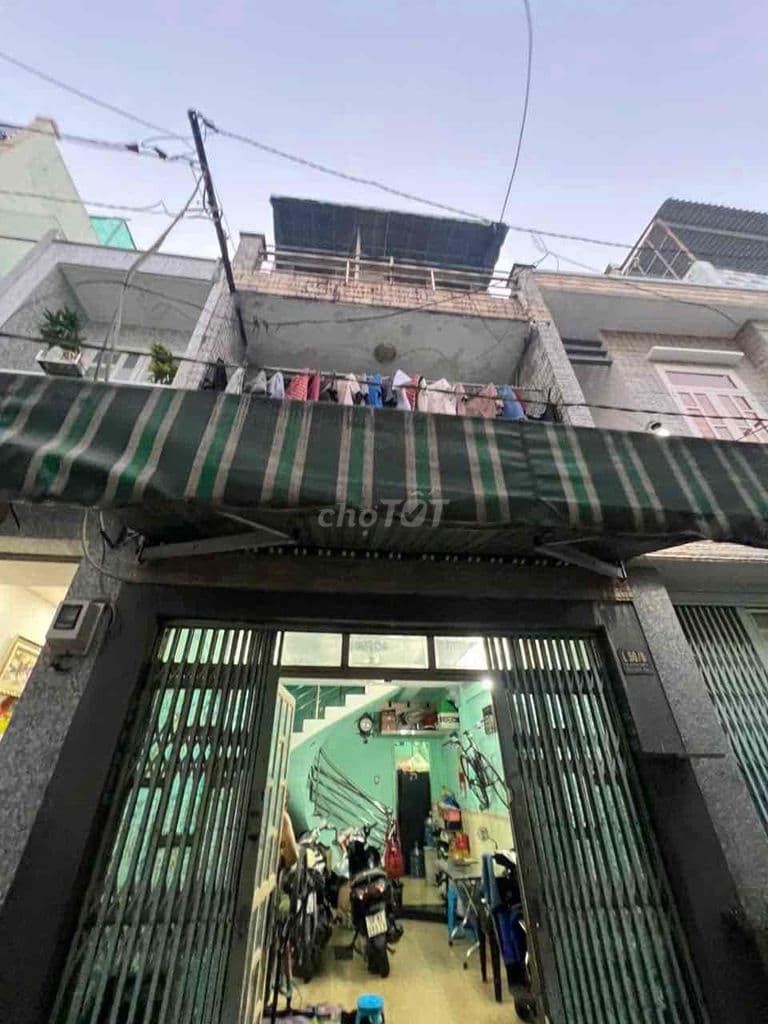 Nhà Đúc 3 Tấm HXH Cư Xá Phú Lâm A Q6 thông Hậu Gianh