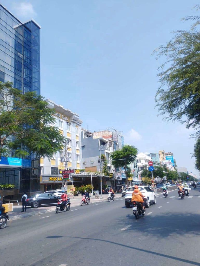 MT Hẻm 8m KD Lý Thường Kiệt - 48m2 - 4 tầng BTCT