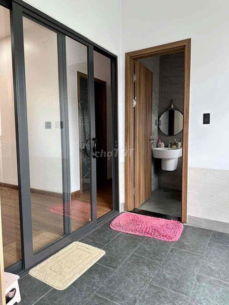Cần bán gấp nhà cấp 4 sân vườn